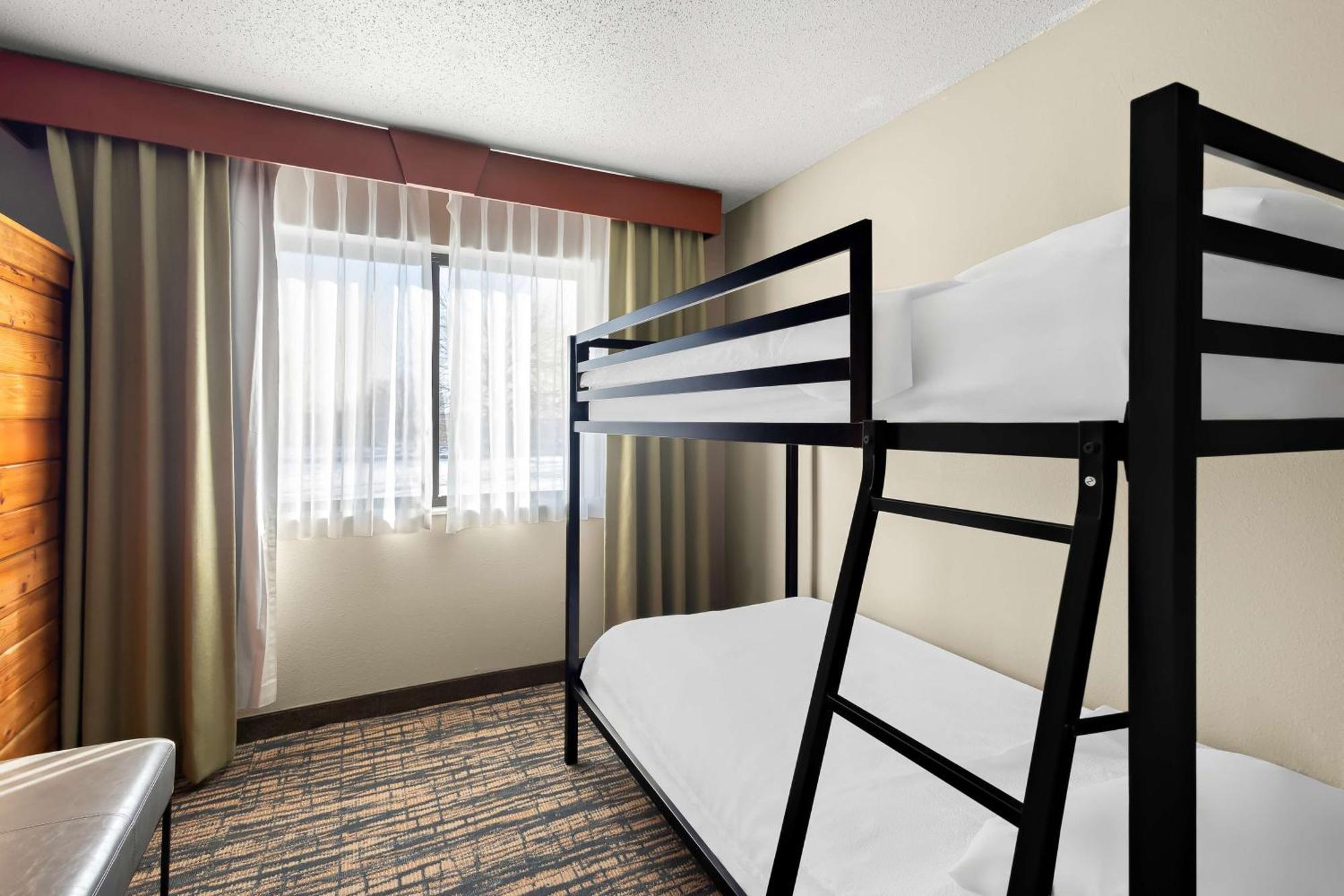 Best Western Fremont Angola I-80 90 Toll Road Exterior foto
