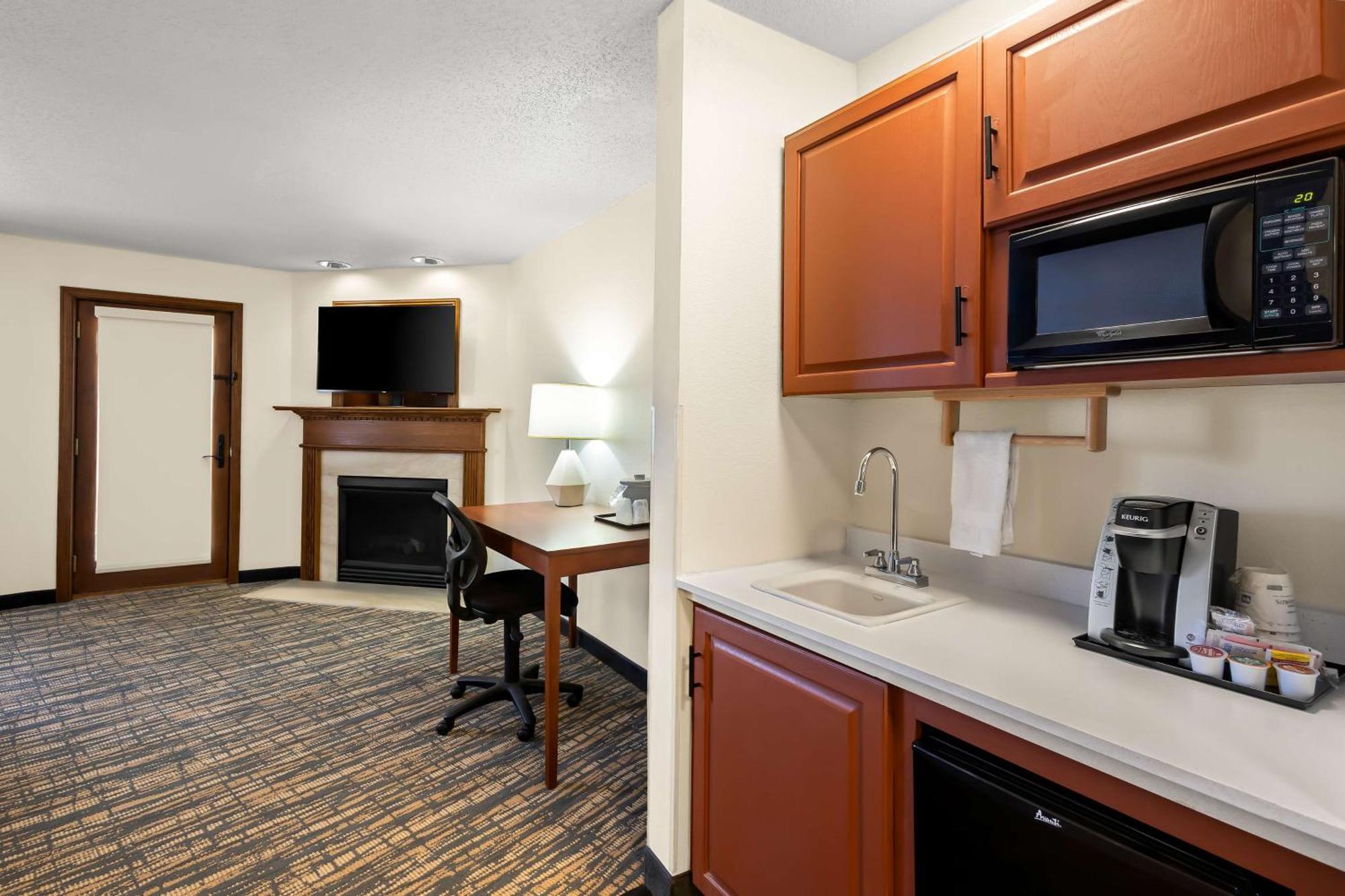 Best Western Fremont Angola I-80 90 Toll Road Exterior foto